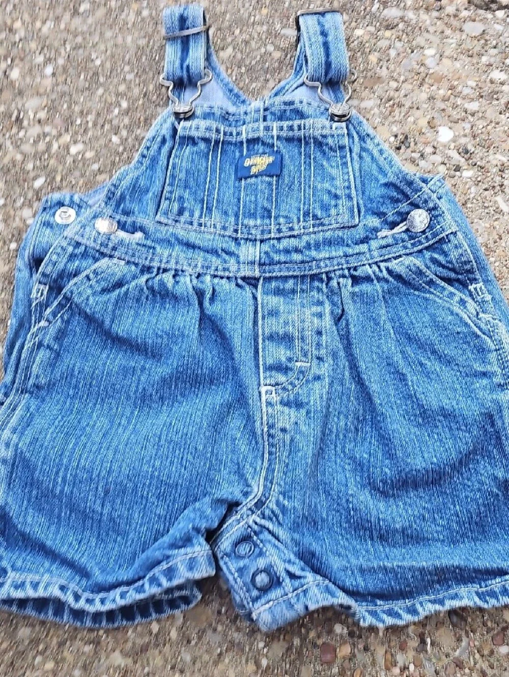 OshKosh B'gosh Classic Blue Denim Short Overalls Vintage 6-9 Months Pleated